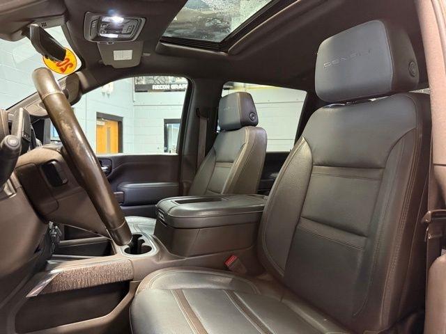 GMC Sierra 2500HD 4WD Crew Cab 172" Denali 2022