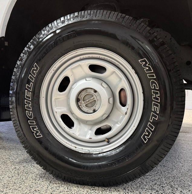 Ford Super Duty F-250 SRW 4WD Crew Cab 156" XL 2014