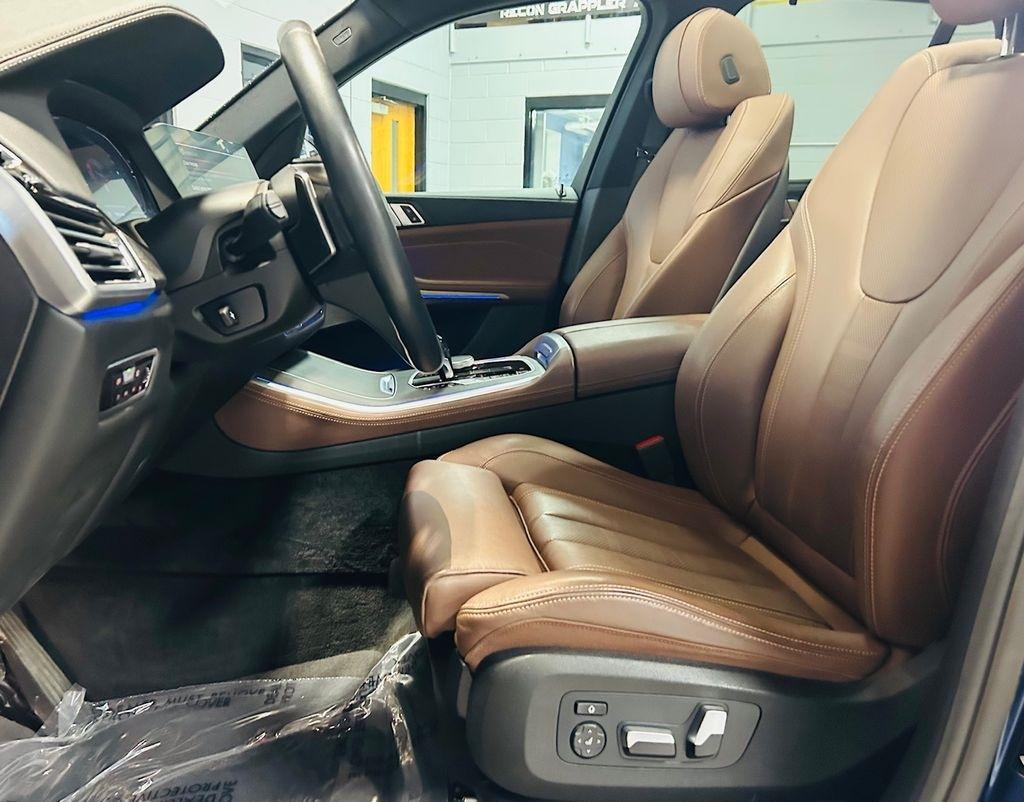 BMW X5 xDrive40i Sports Activity Vehicle 2022