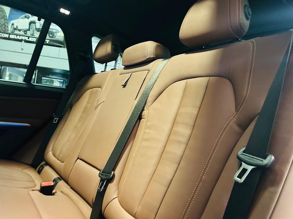BMW X5 xDrive40i Sports Activity Vehicle 2022