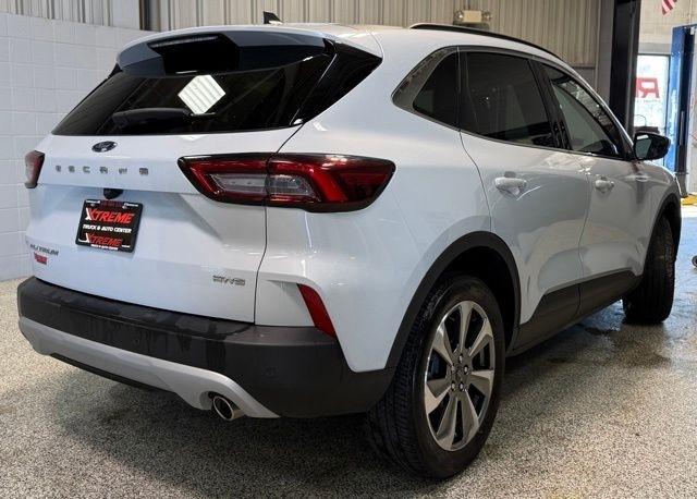 Ford Escape Platinum AWD 2025