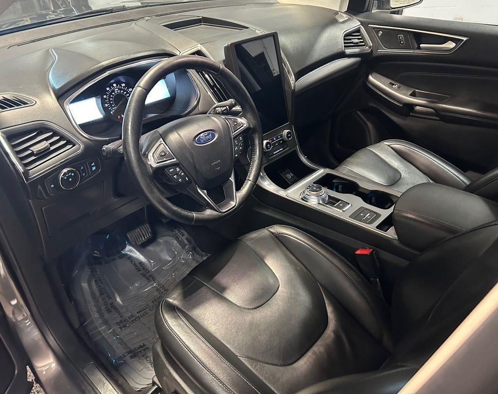 Ford Edge Titanium AWD 2021
