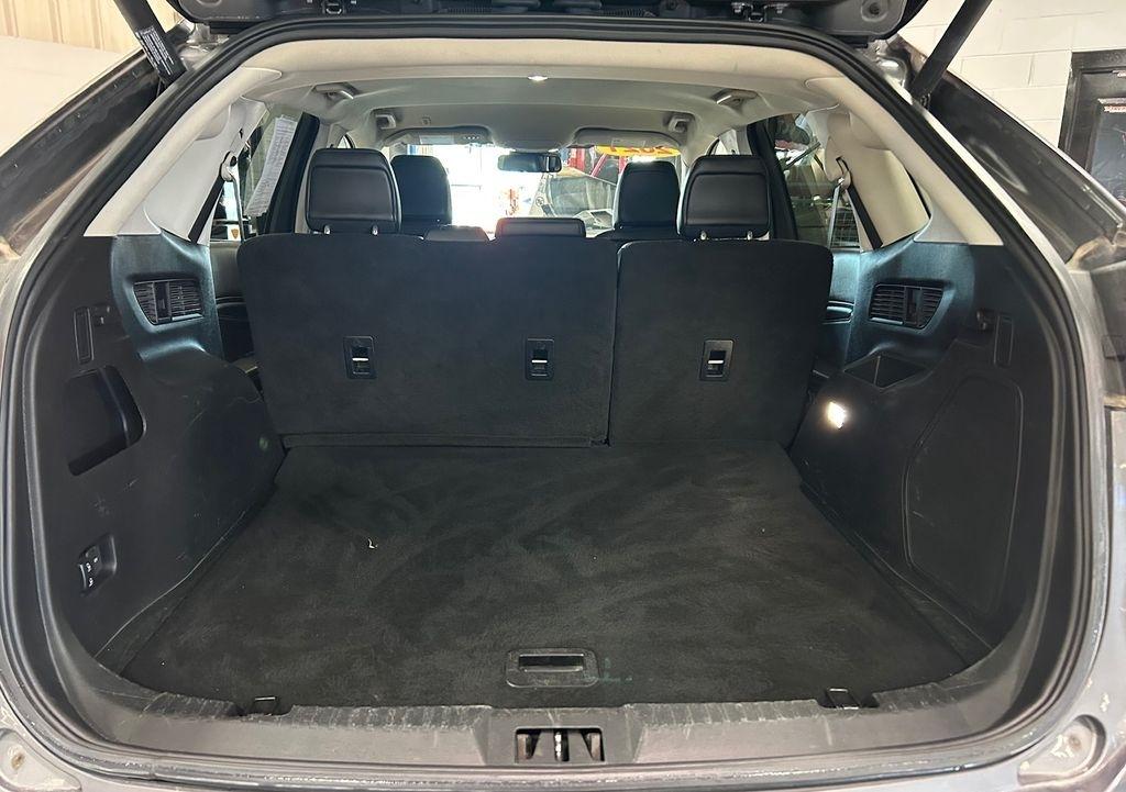 Ford Edge Titanium AWD 2021