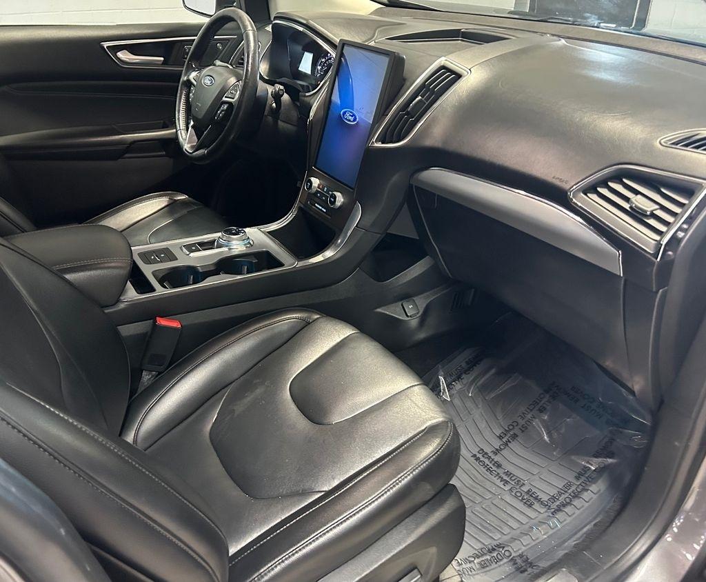 Ford Edge Titanium AWD 2021