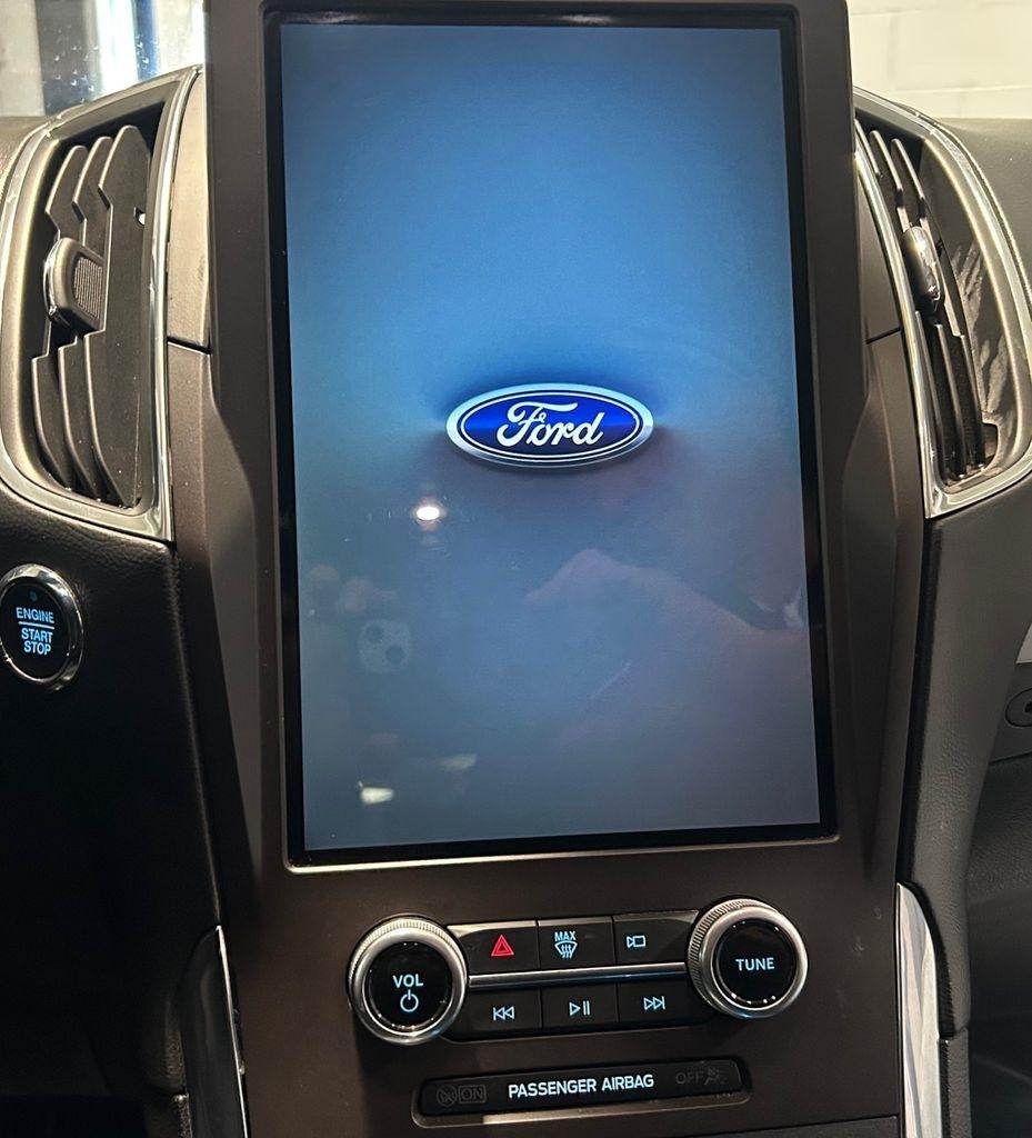Ford Edge Titanium AWD 2021