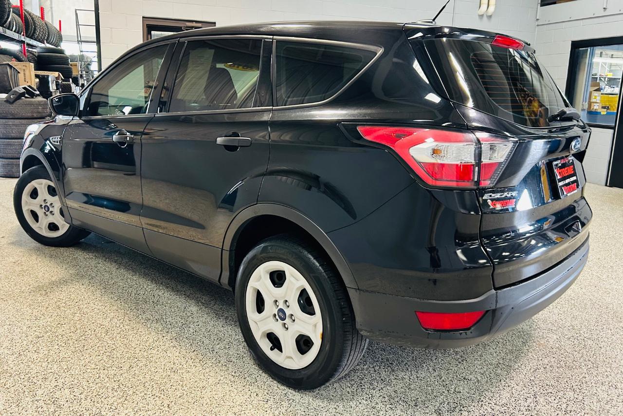 Ford Escape S FWD 2018