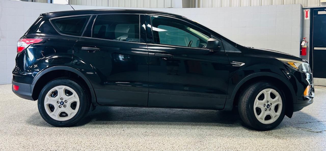 Ford Escape S FWD 2018