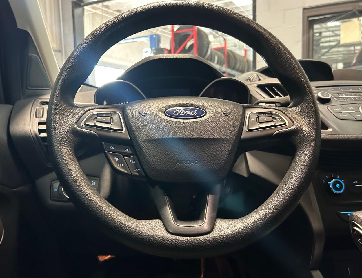 Ford Escape S FWD 2018