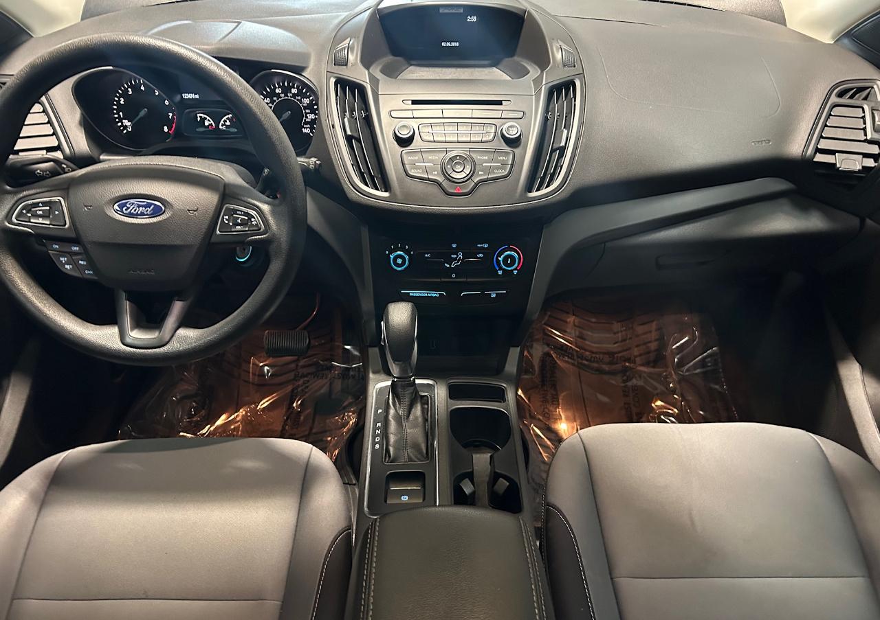Ford Escape S FWD 2018
