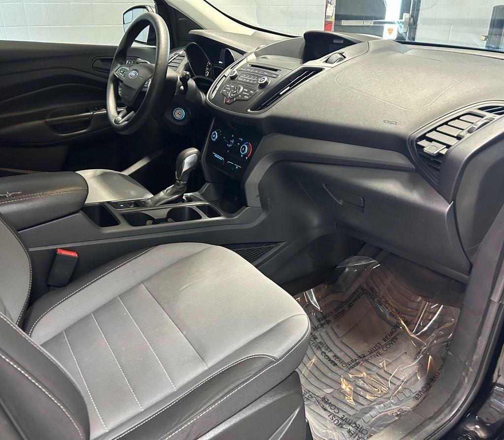 Ford Escape S FWD 2018