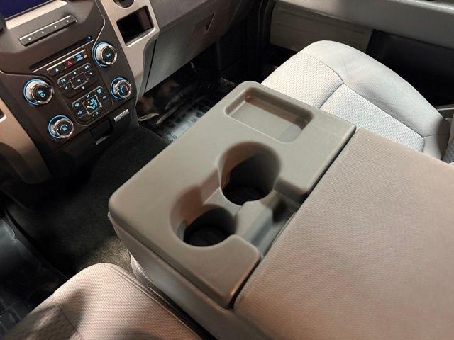 Ford F-150 4WD SuperCrew 145" Platinum 2013