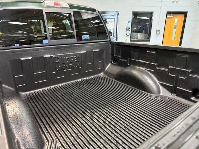 Ford F-150 4WD SuperCrew 145" Platinum 2013