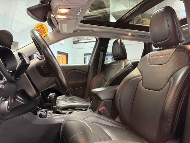 Jeep Cherokee Trailhawk Elite 4x4 2021