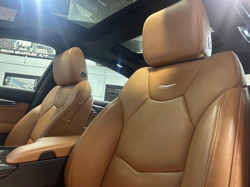 Cadillac CT5-V 4dr Sdn 2022