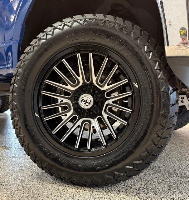 Ford F-150 XLT 4WD SuperCab 8' Box 2023