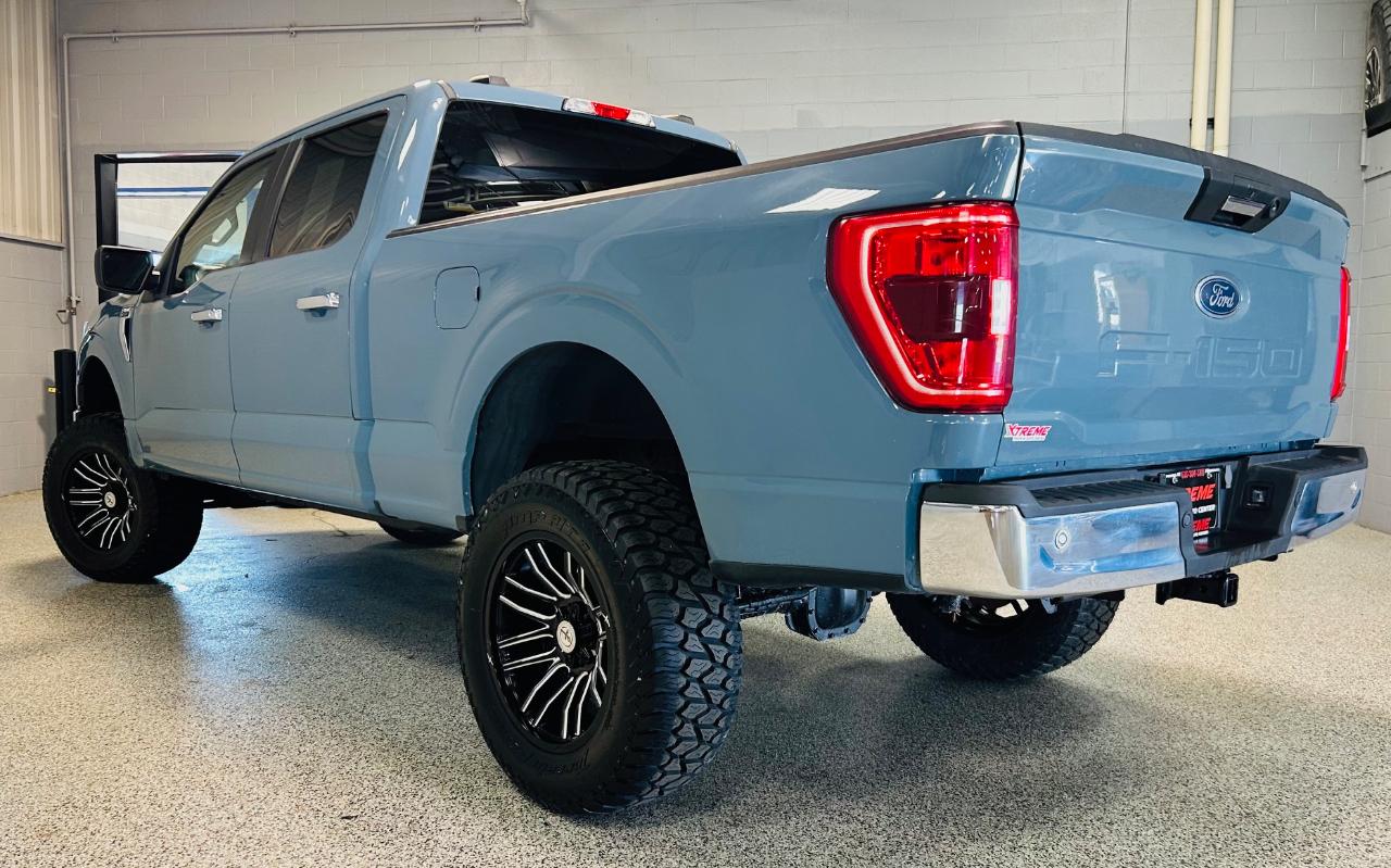 Ford F-150 XLT SuperCrew 4WD 2023