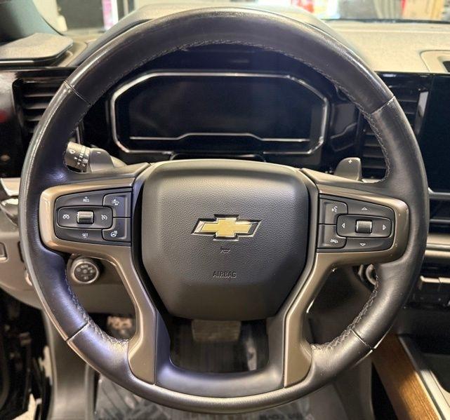 Chevrolet Silverado 1500 4WD Crew Cab 157" High Country 2023