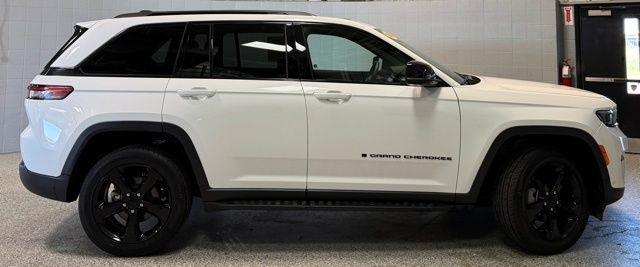 Jeep Grand Cherokee Limited 4x4 2024