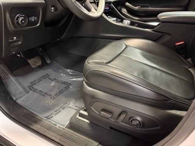 Jeep Grand Cherokee Limited 4x4 2024