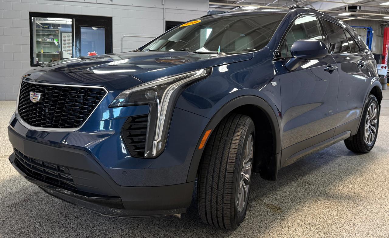 Cadillac XT4 AWD 4dr Sport 2019