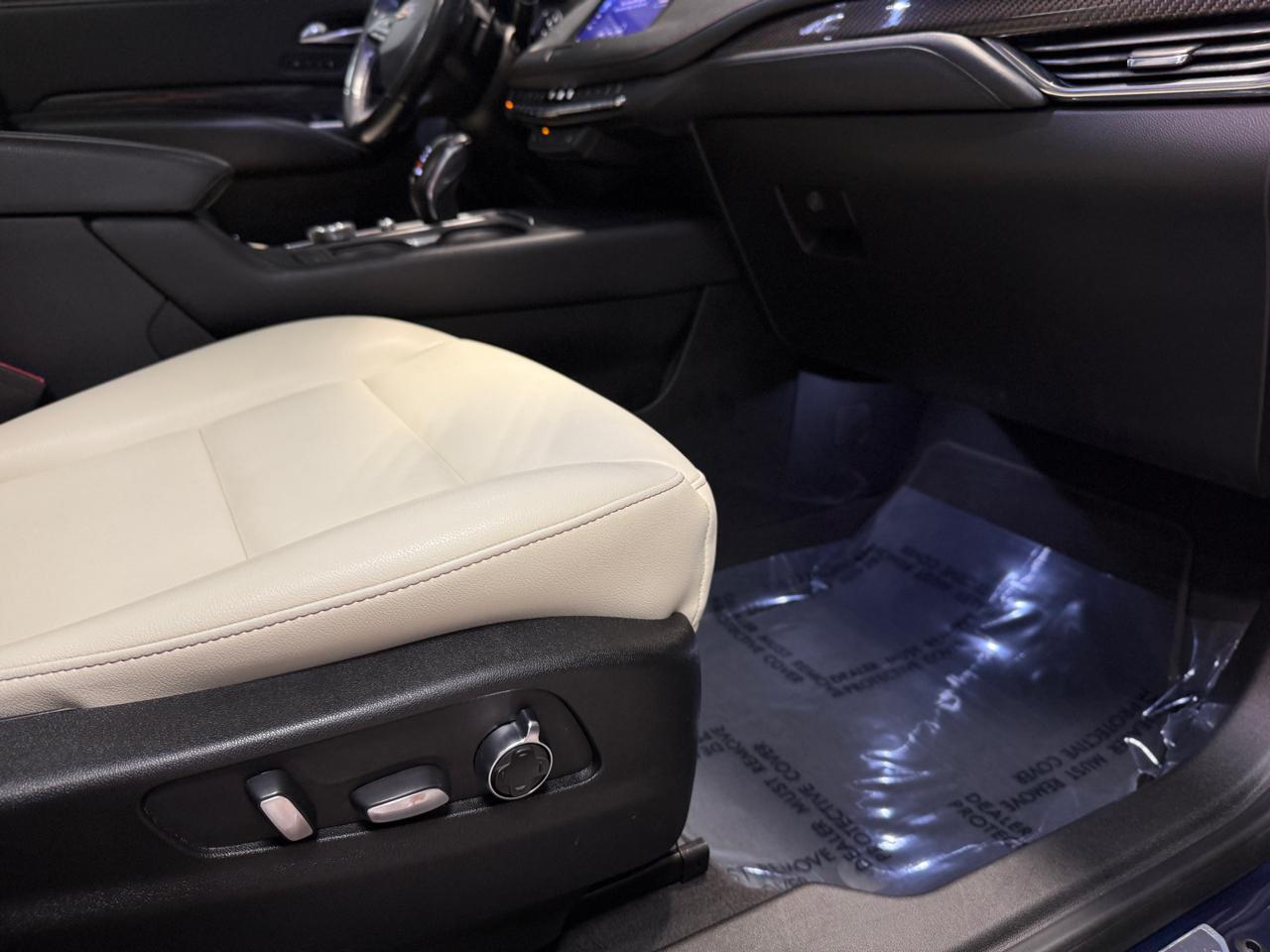 Cadillac XT4 AWD 4dr Sport 2019