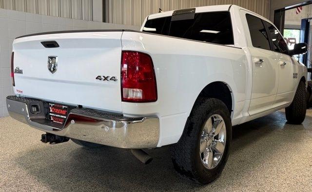 RAM 1500 Big Horn 4x4 Crew Cab 5'7" Box 2017