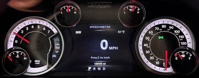 RAM 1500 Big Horn 4x4 Crew Cab 5'7" Box 2017