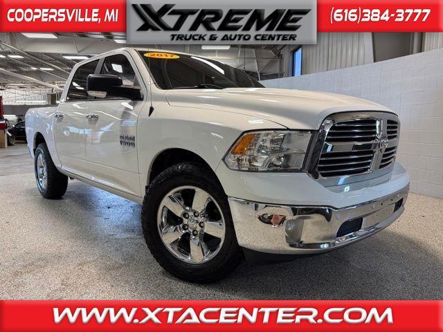 RAM 1500 Big Horn 4x4 Crew Cab 5'7" Box 2017