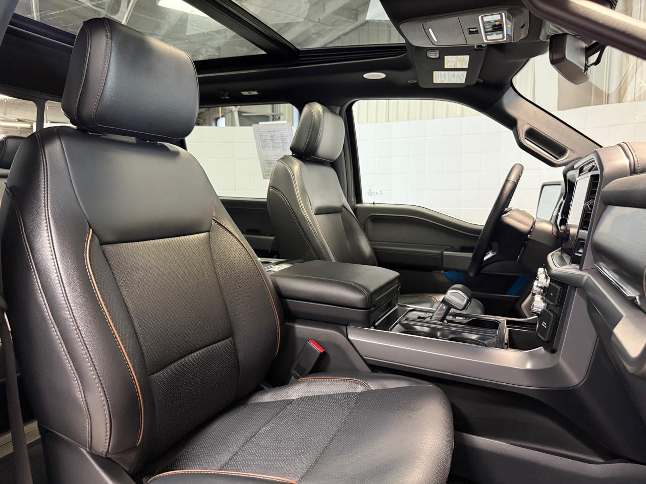Ford F-150 Lariat 4WD SuperCrew 5.5' Box 2024