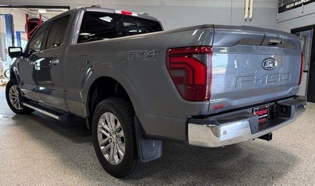 Ford F-150 Lariat 4WD SuperCrew 5.5' Box 2024