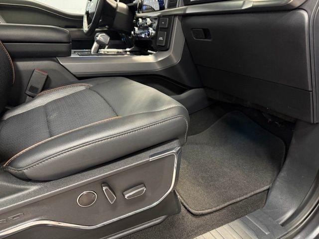 Ford F-150 Lariat 4WD SuperCrew 5.5' Box 2024