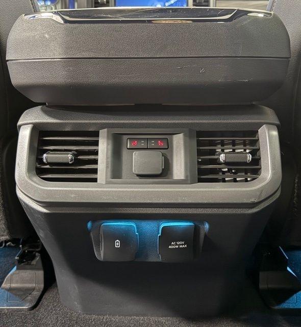 Ford F-150 Lariat 4WD SuperCrew 5.5' Box 2024