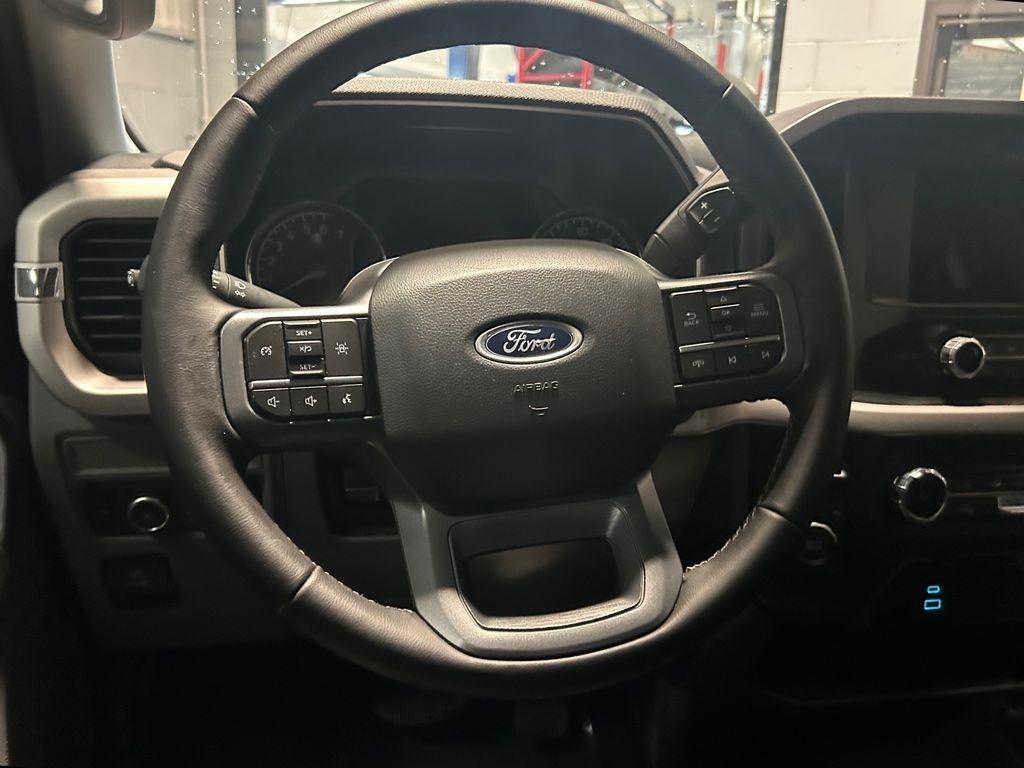 Ford F-150 XLT 4x4 SuperCrew 2023