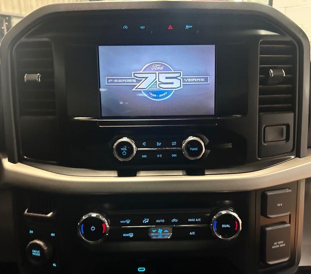Ford F-150 XLT 4x4 SuperCrew 2023