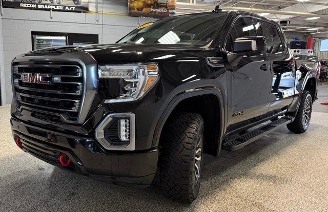 GMC Sierra 1500 4WD Crew Cab 147" AT4 2020