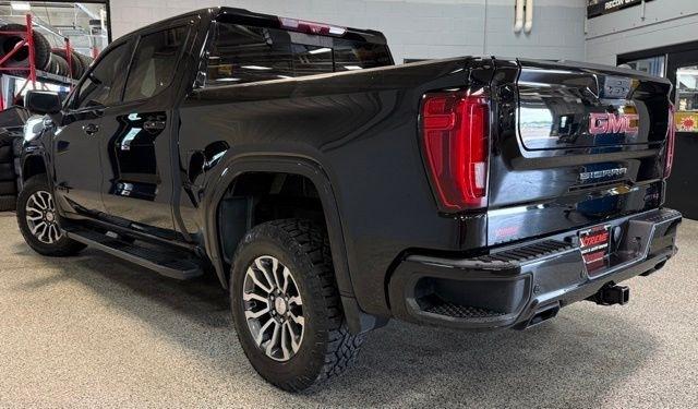 GMC Sierra 1500 4WD Crew Cab 147" AT4 2020