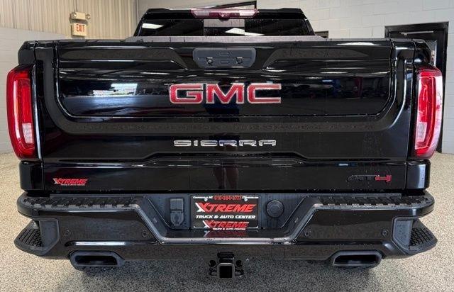 GMC Sierra 1500 4WD Crew Cab 147" AT4 2020