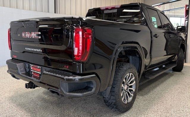 GMC Sierra 1500 4WD Crew Cab 147" AT4 2020