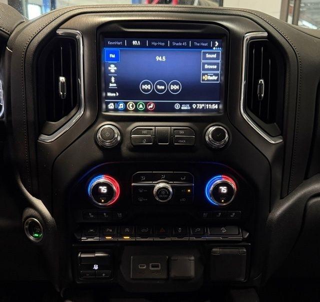 GMC Sierra 1500 4WD Crew Cab 147" AT4 2020