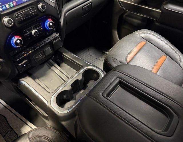 GMC Sierra 1500 4WD Crew Cab 147" AT4 2020