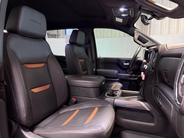 GMC Sierra 1500 4WD Crew Cab 147" AT4 2020