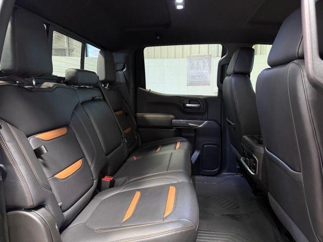 GMC Sierra 1500 4WD Crew Cab 147" AT4 2020