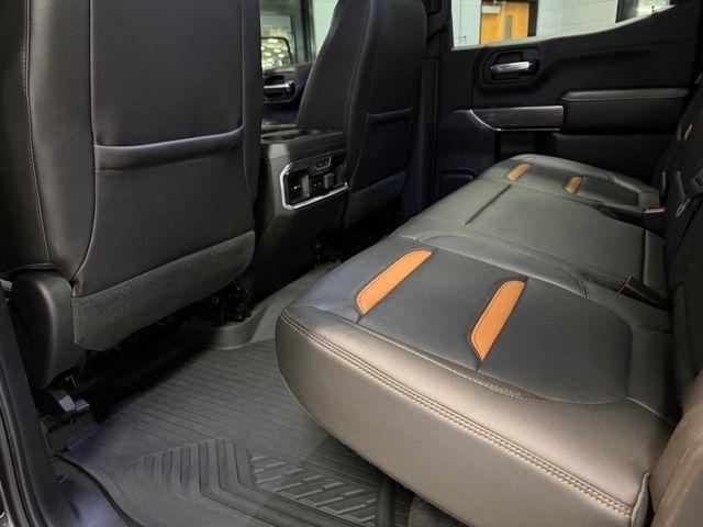 GMC Sierra 1500 4WD Crew Cab 147" AT4 2020