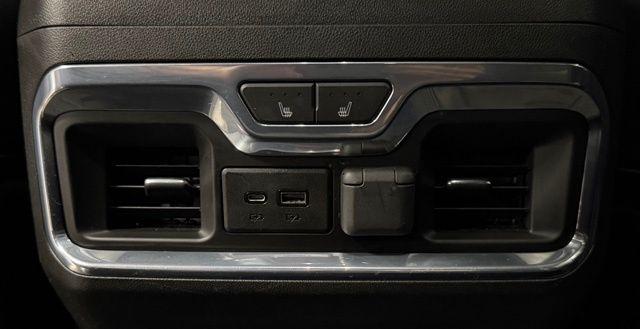 GMC Sierra 1500 4WD Crew Cab 147" AT4 2020