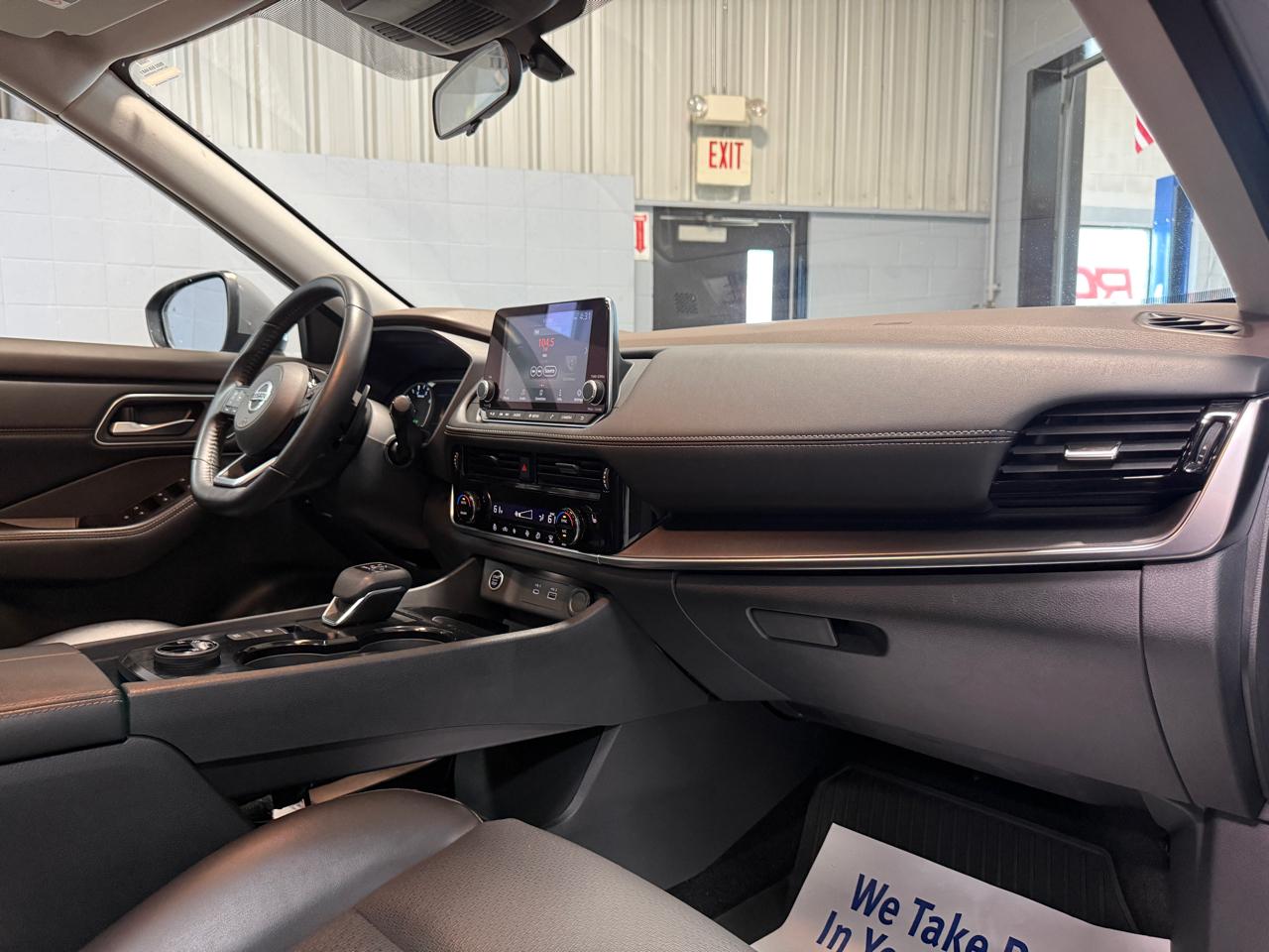 Nissan Rogue AWD SV 2021