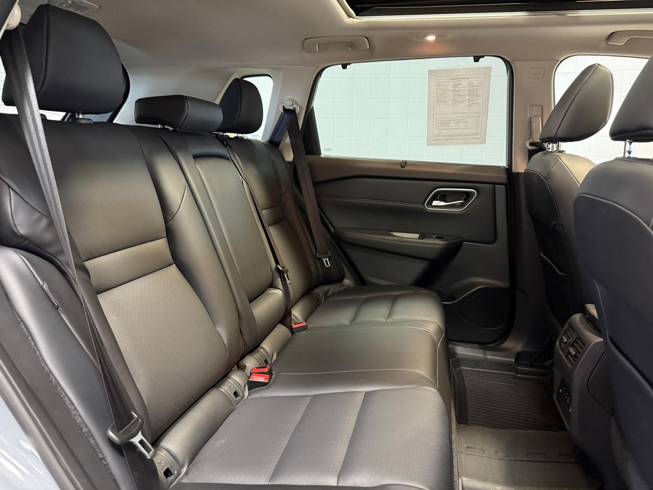 Nissan Rogue AWD SV 2021