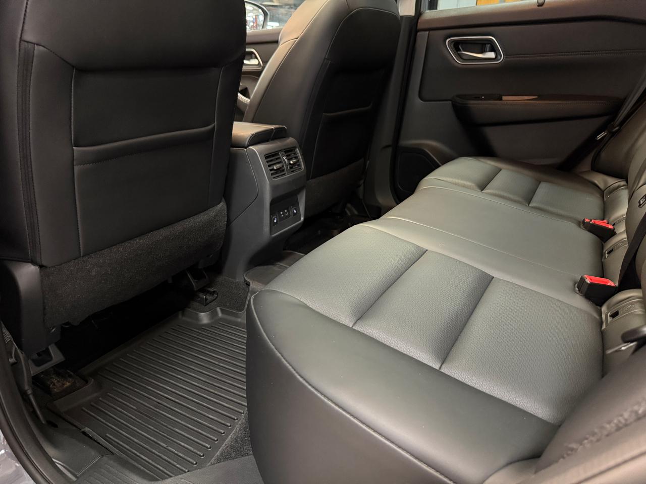 Nissan Rogue AWD SV 2021