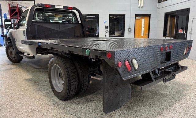 Ford Super Duty F-550 DRW 4WD Reg Cab 141" WB 60" CA XL 2015