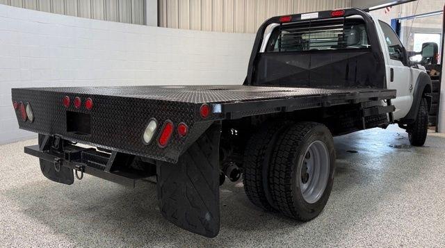 Ford Super Duty F-550 DRW 4WD Reg Cab 141" WB 60" CA XL 2015