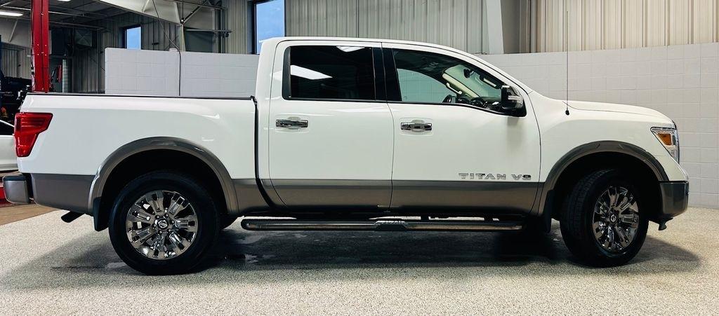 Nissan Titan Platinum Reserve Crew Cab 4WD 2019
